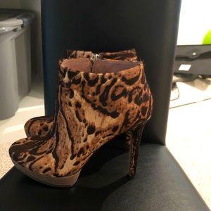 Vince Camuto booties